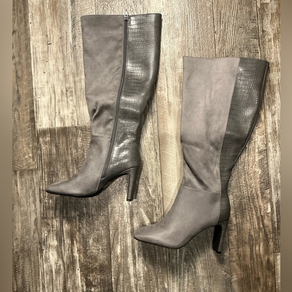 Journee Collection Wide Calf Women’s Boots Size 8.5 - Picture 7 of 12